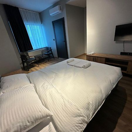 Lucca Suites Hotel Истанбул Екстериор снимка